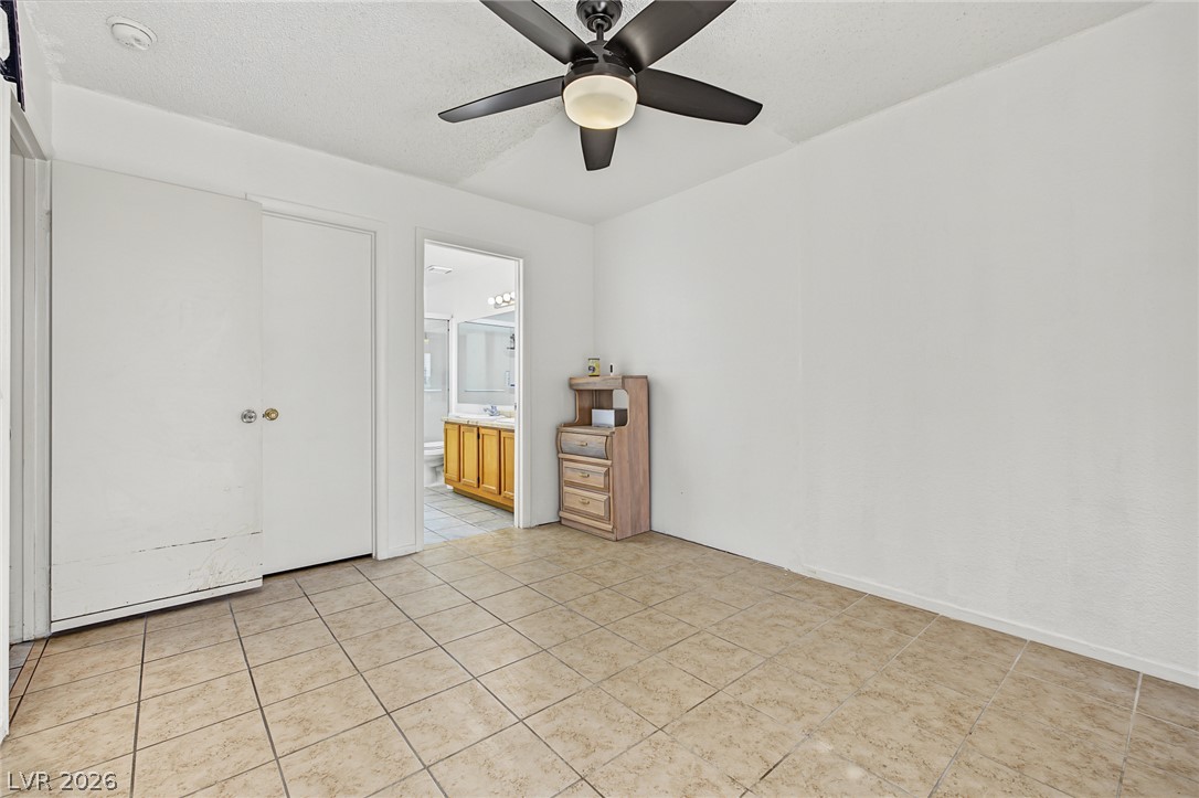 2509 Castlesands Way Property Photo 17