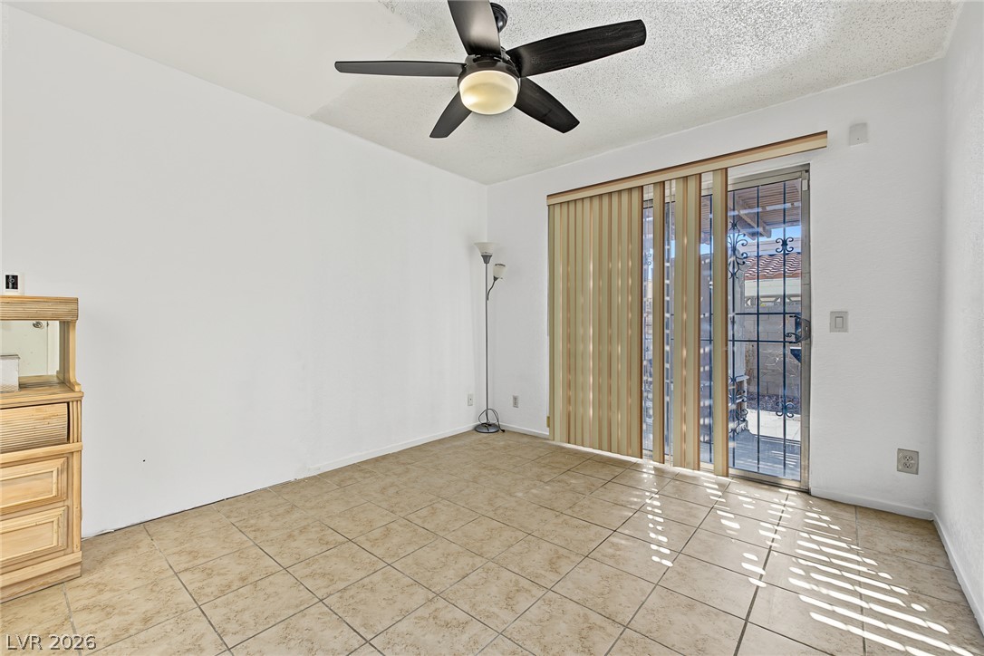 2509 Castlesands Way Property Photo 18
