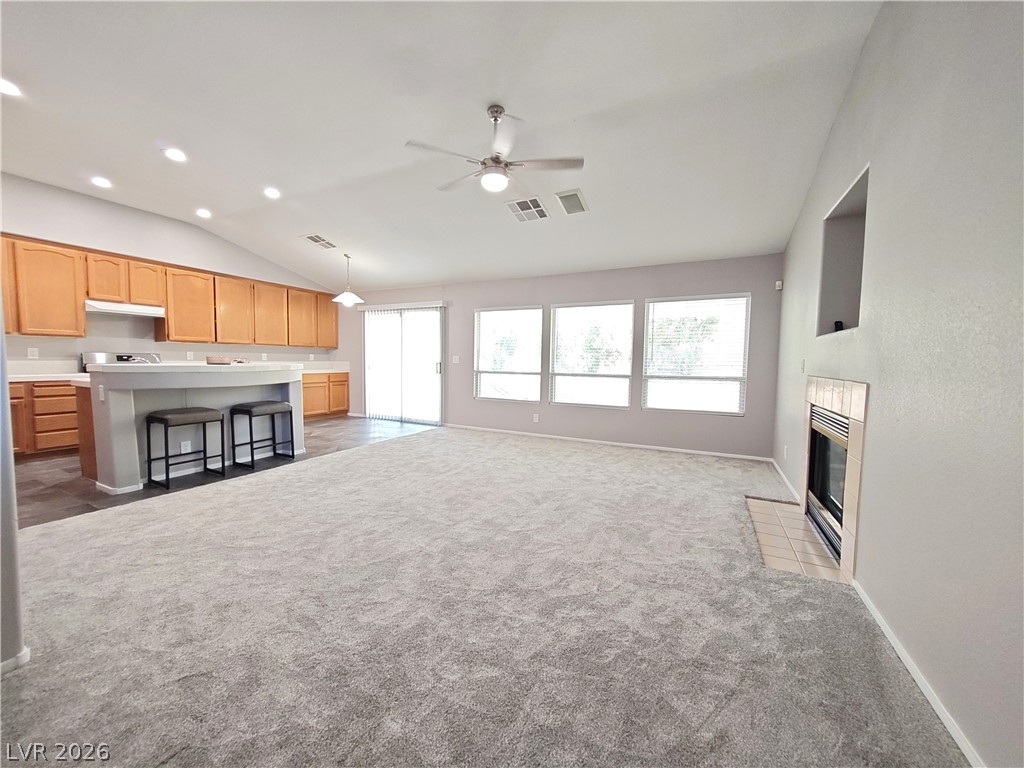 9522 Teton Vista Avenue Property Photo 9