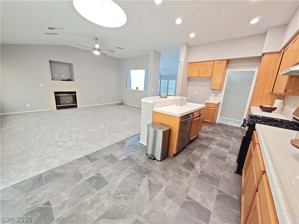 9522 Teton Vista Avenue Property Photo 14