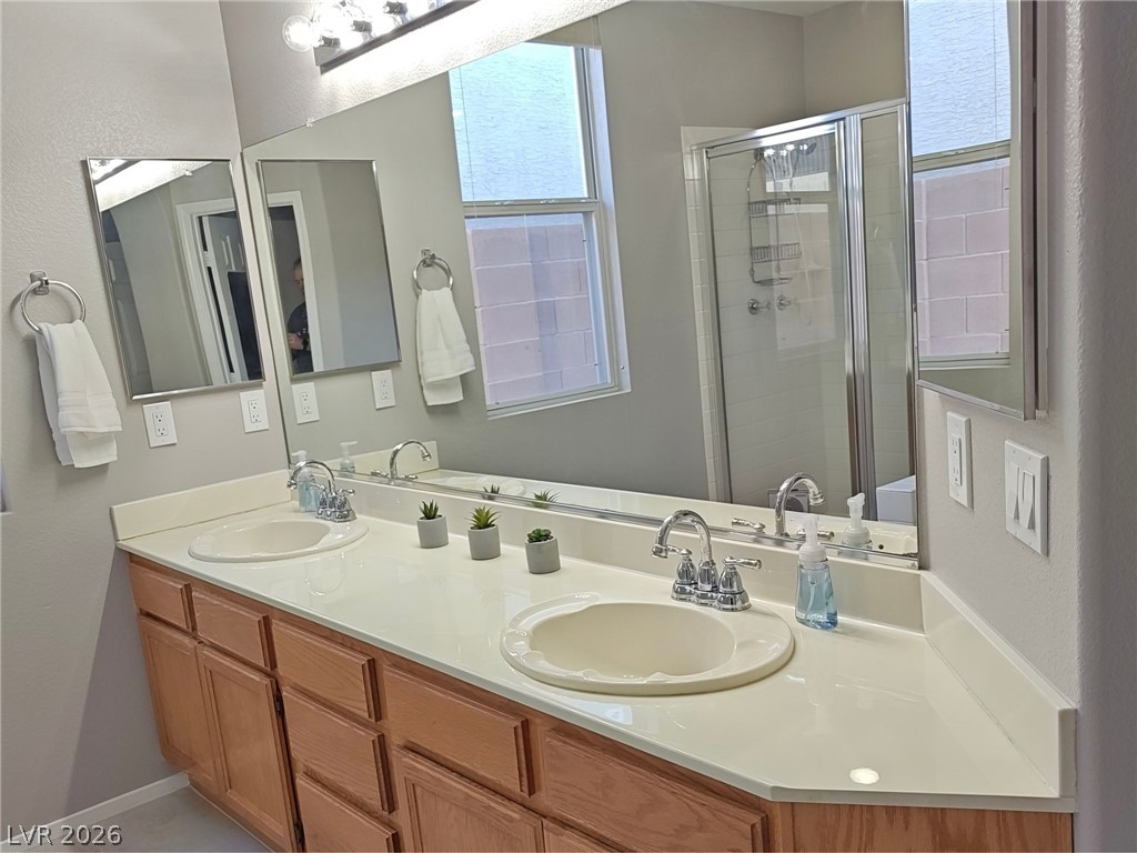 9522 Teton Vista Avenue Property Photo 21