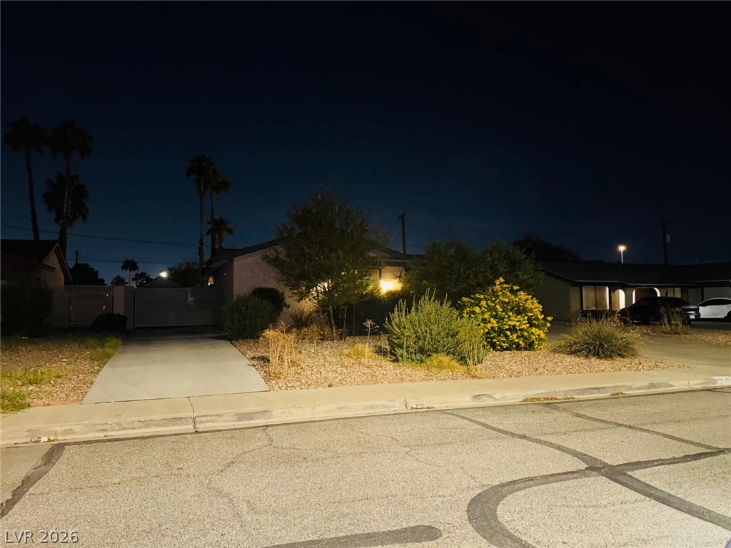 3876 Maryland Avenue Property Photo 15