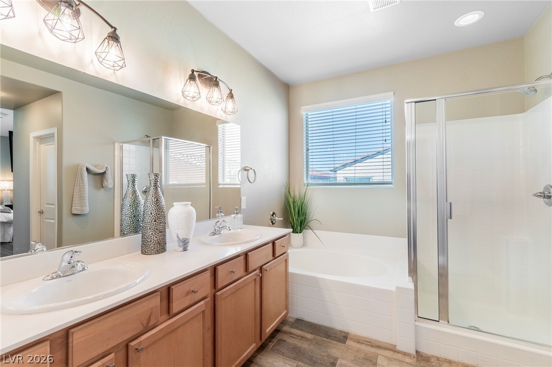 7728 Tiger Palm Court Property Photo 4