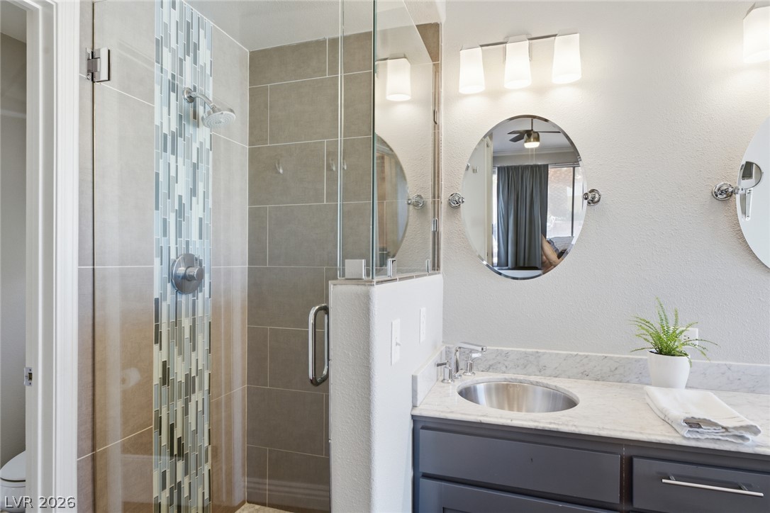 8212 Arch Bay Lane Property Photo 22