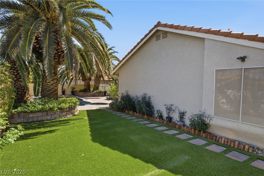 8212 Arch Bay Lane Property Photo 40