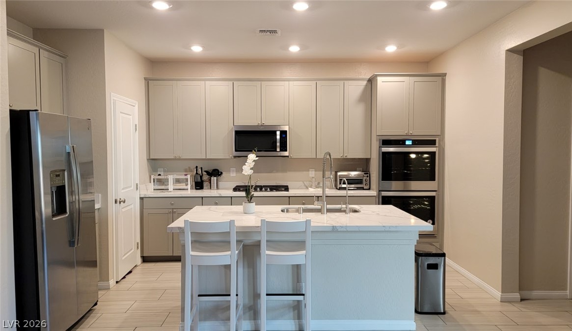 10688 Silver Pond Avenue Property Photo 3