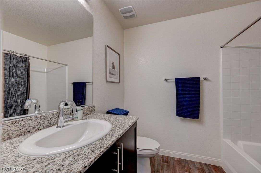 2890 Twilight Green Avenue Property Photo 34
