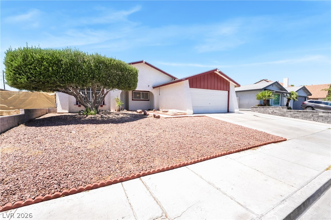 3983 Redwood Street Property Photo 2