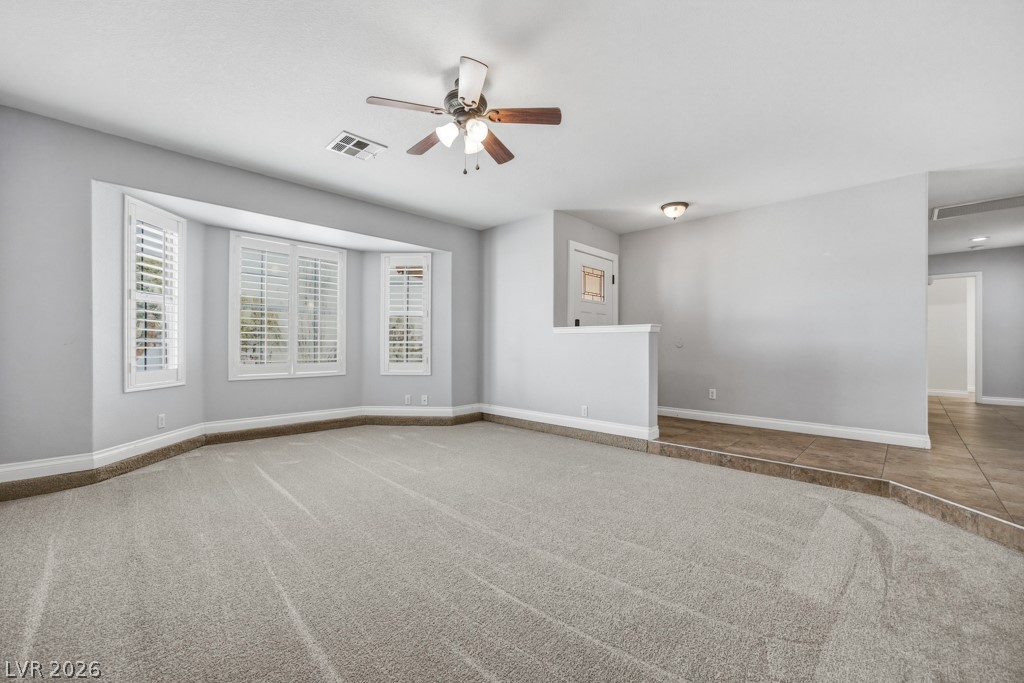 251 West Laval Drive Property Photo 8