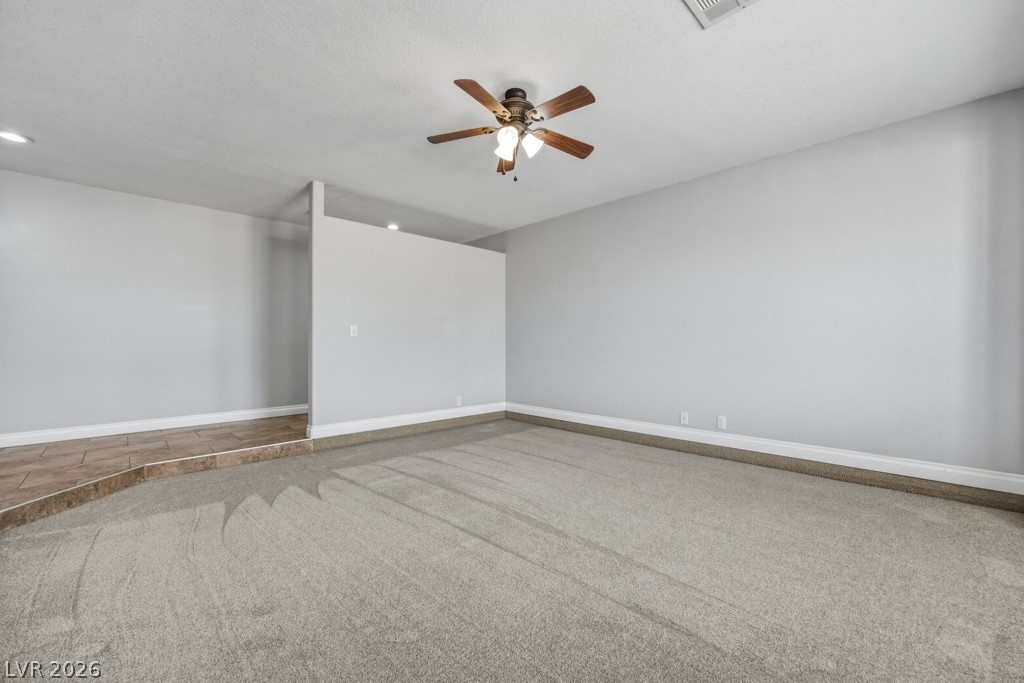 251 West Laval Drive Property Photo 10