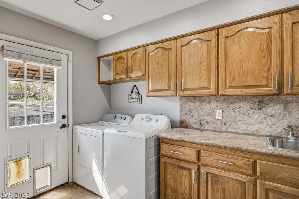 251 West Laval Drive Property Photo 27