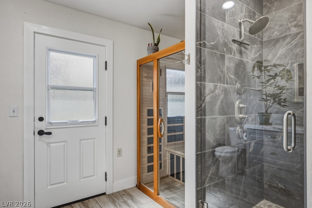 251 West Laval Drive Property Photo 44