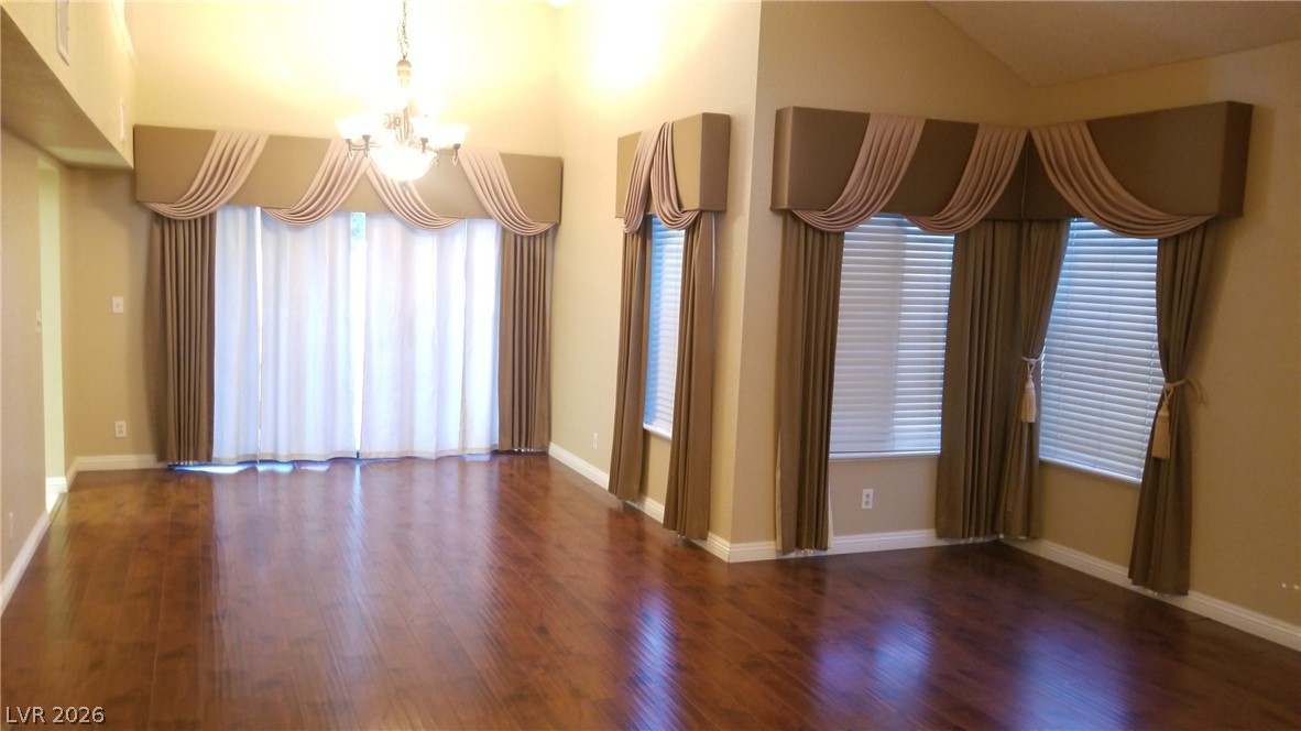 3212 Beacon Shores Circle Property Photo 2