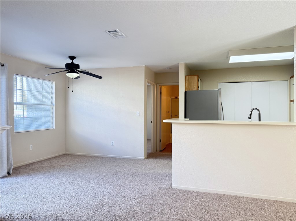 3150 Soft Breezes Drive 1171 Property Photo 4