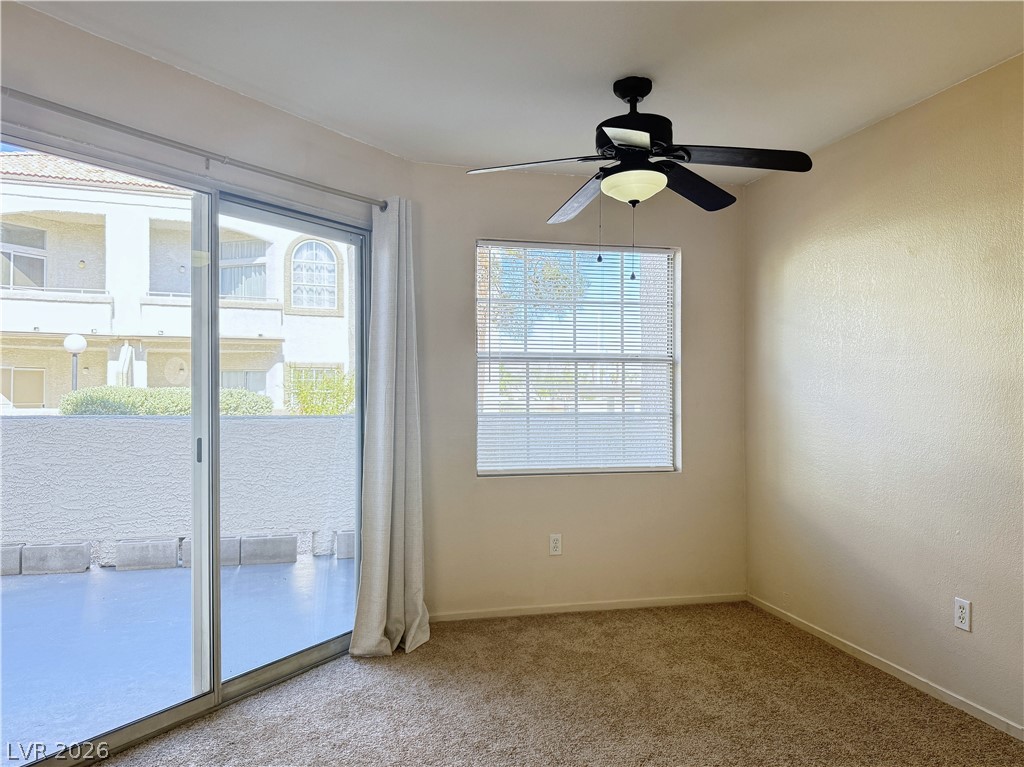 3150 Soft Breezes Drive 1171 Property Photo 5