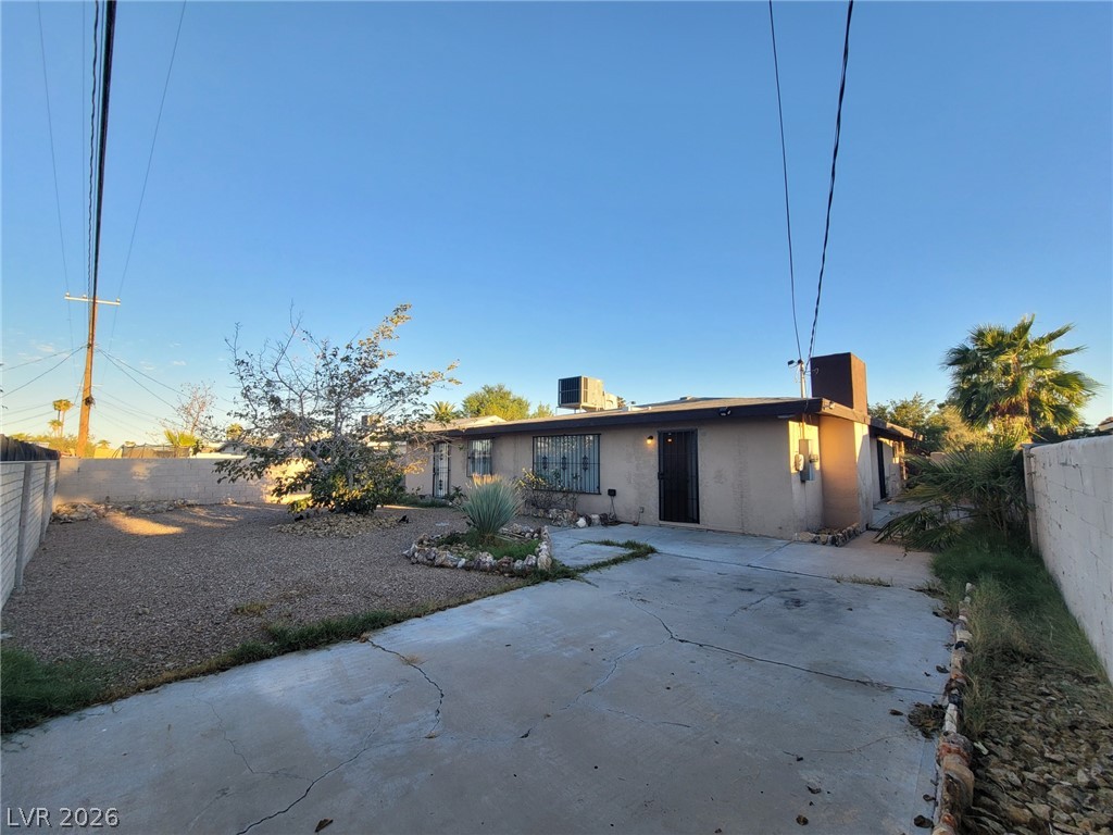 805 East Saint Louis Avenue Property Photo 21