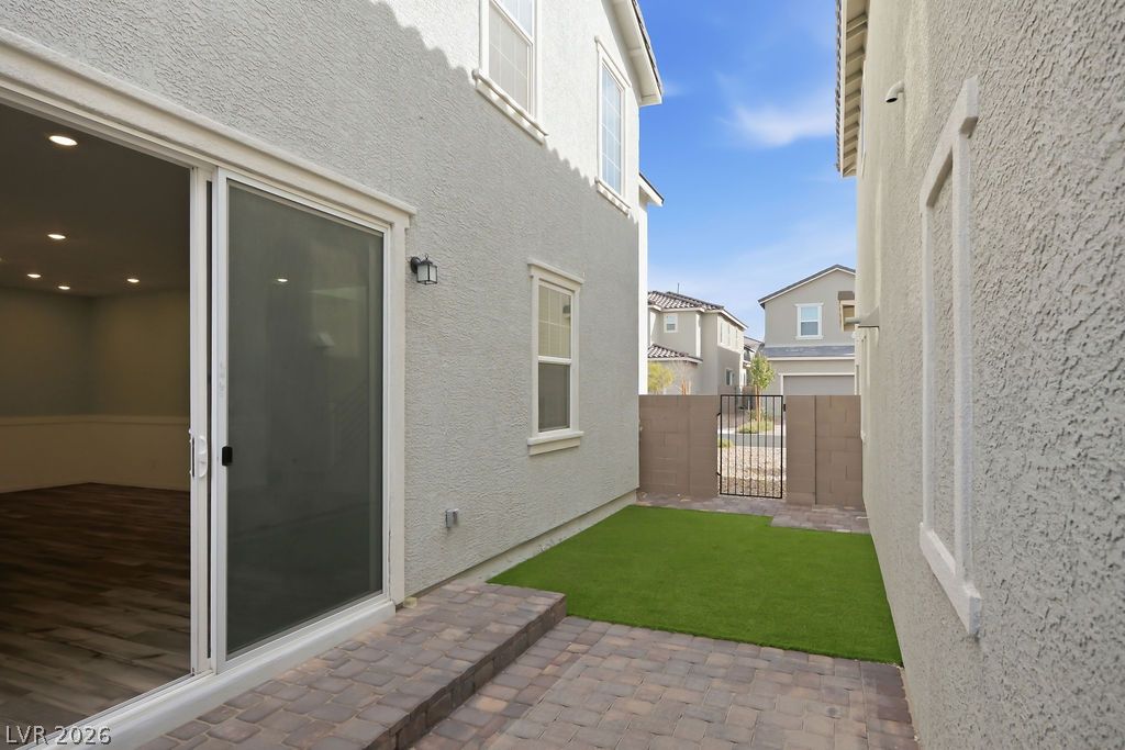 3773 Trancoso Avenue Property Photo 28