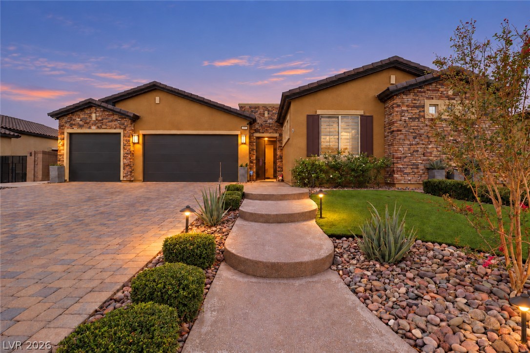 7083 Falabella Ridge Avenue Property Photo 1