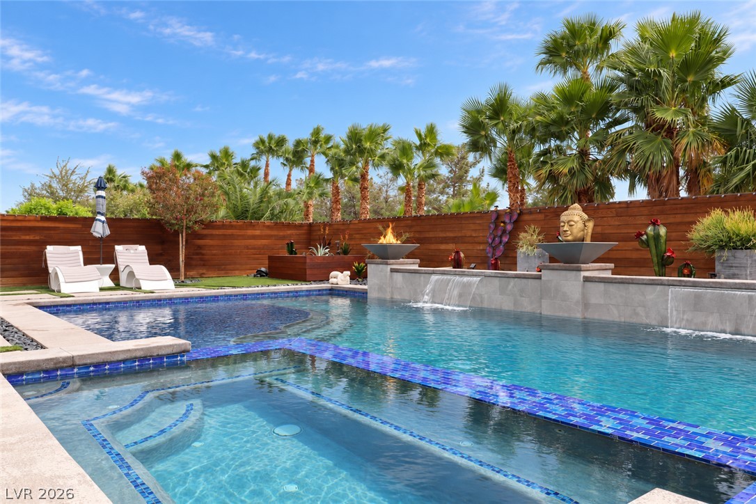 7083 Falabella Ridge Avenue Property Photo 31