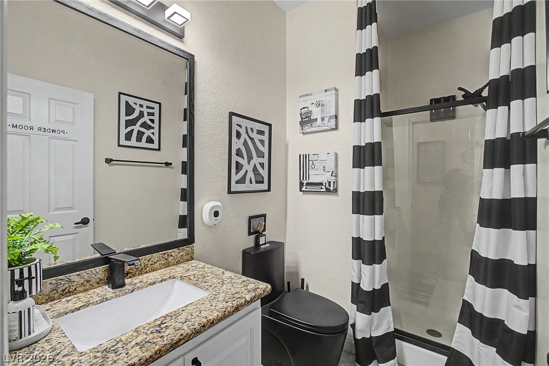 6025 Glenborough Street Property Photo 20
