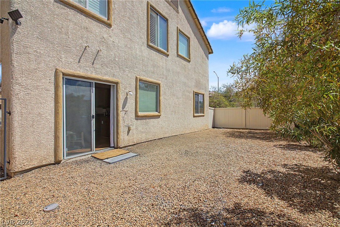 6025 Glenborough Street Property Photo 24