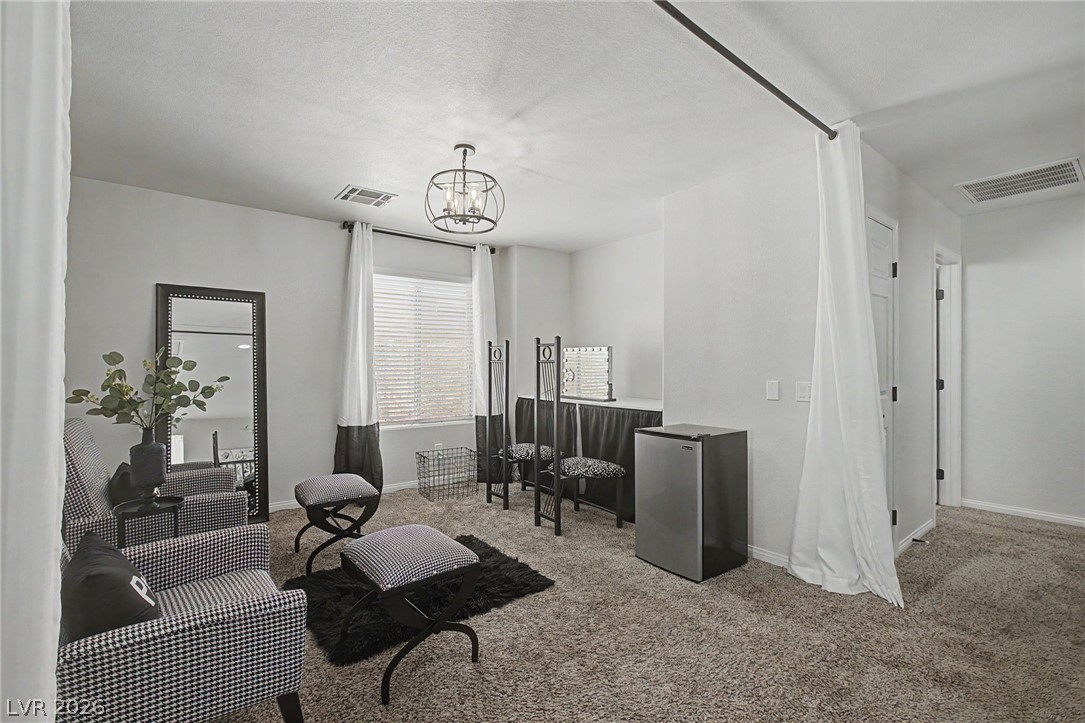 6025 Glenborough Street Property Photo 30