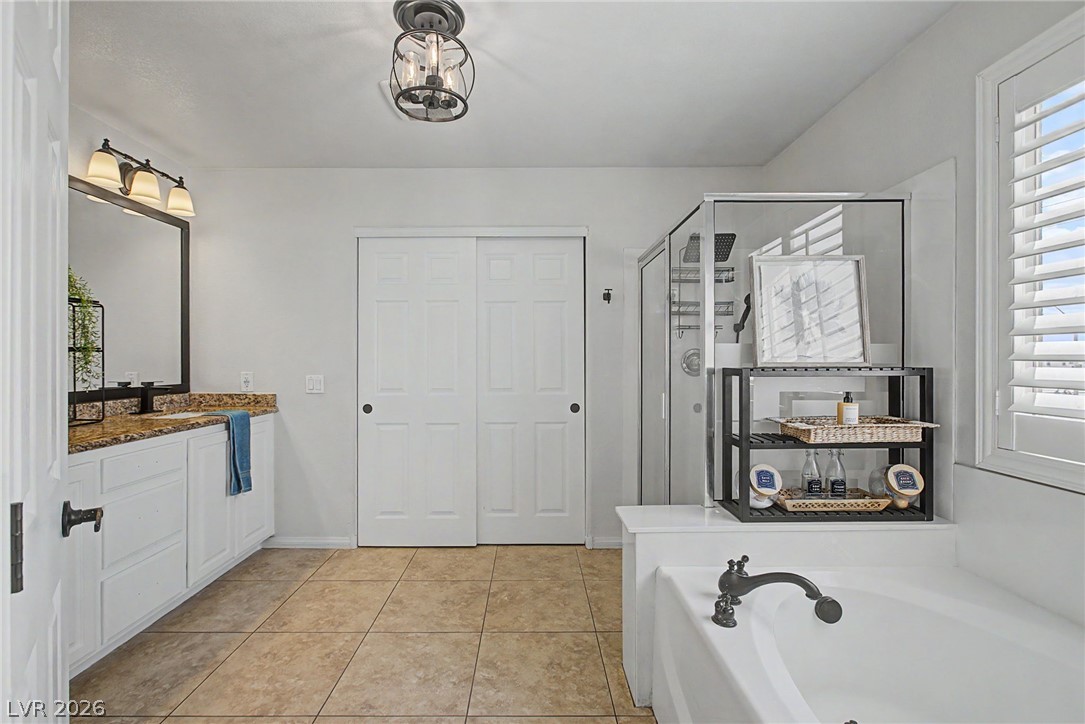 6025 Glenborough Street Property Photo 40