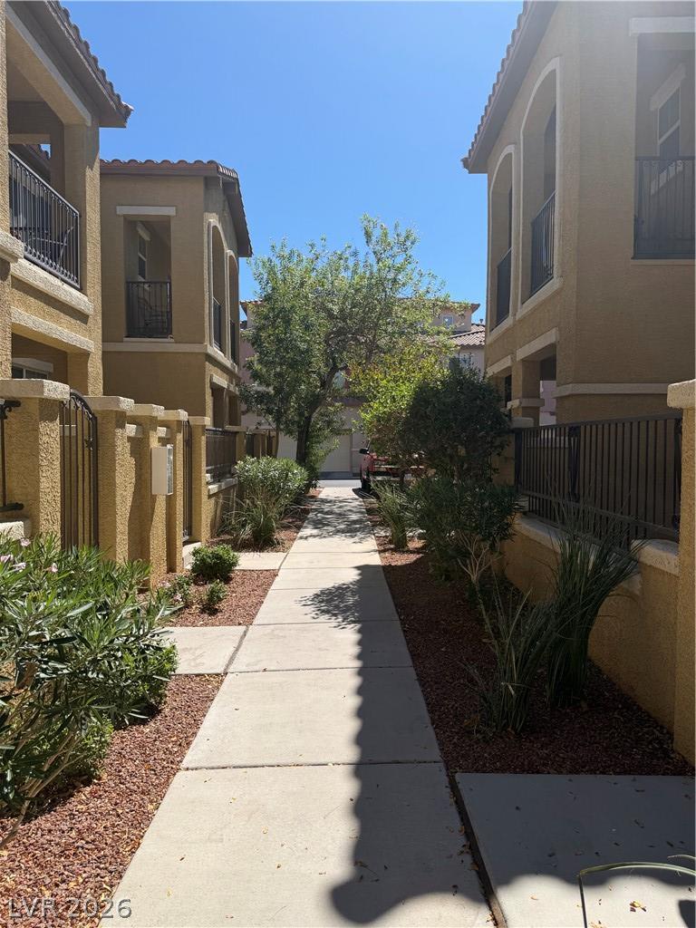 1525 Spiced Wine Avenue 5103 Property Photo 3
