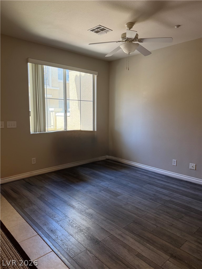 1525 Spiced Wine Avenue 5103 Property Photo 9