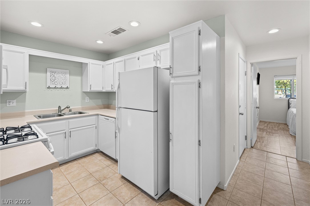 5227 Prism Place Property Photo 4