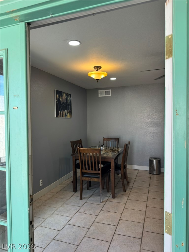 7066 Pinebrook Court Property Photo 10
