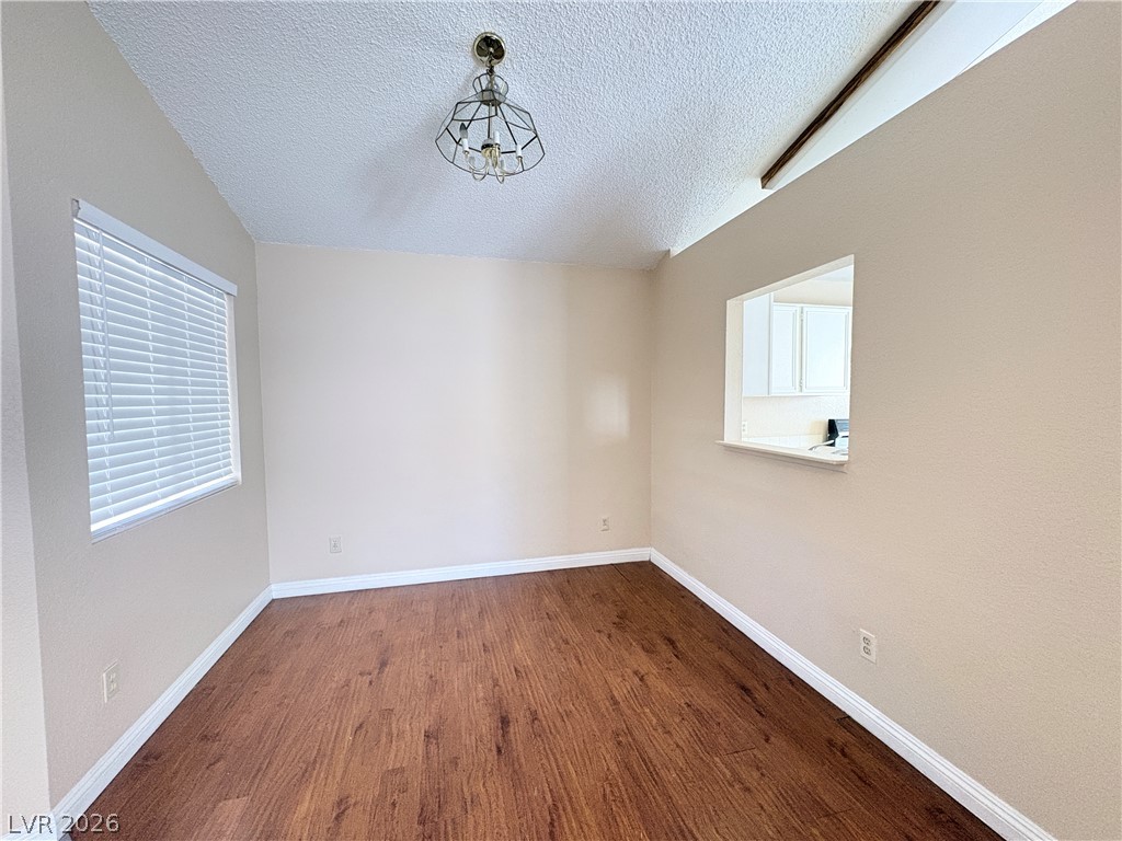 2737 Cathedral Lane Property Photo 6
