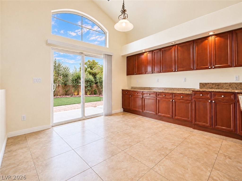 669 Doubleshot Lane Property Photo 9