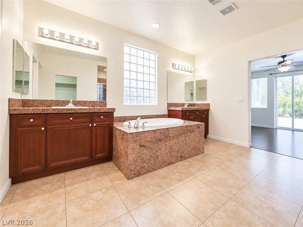 669 Doubleshot Lane Property Photo 14