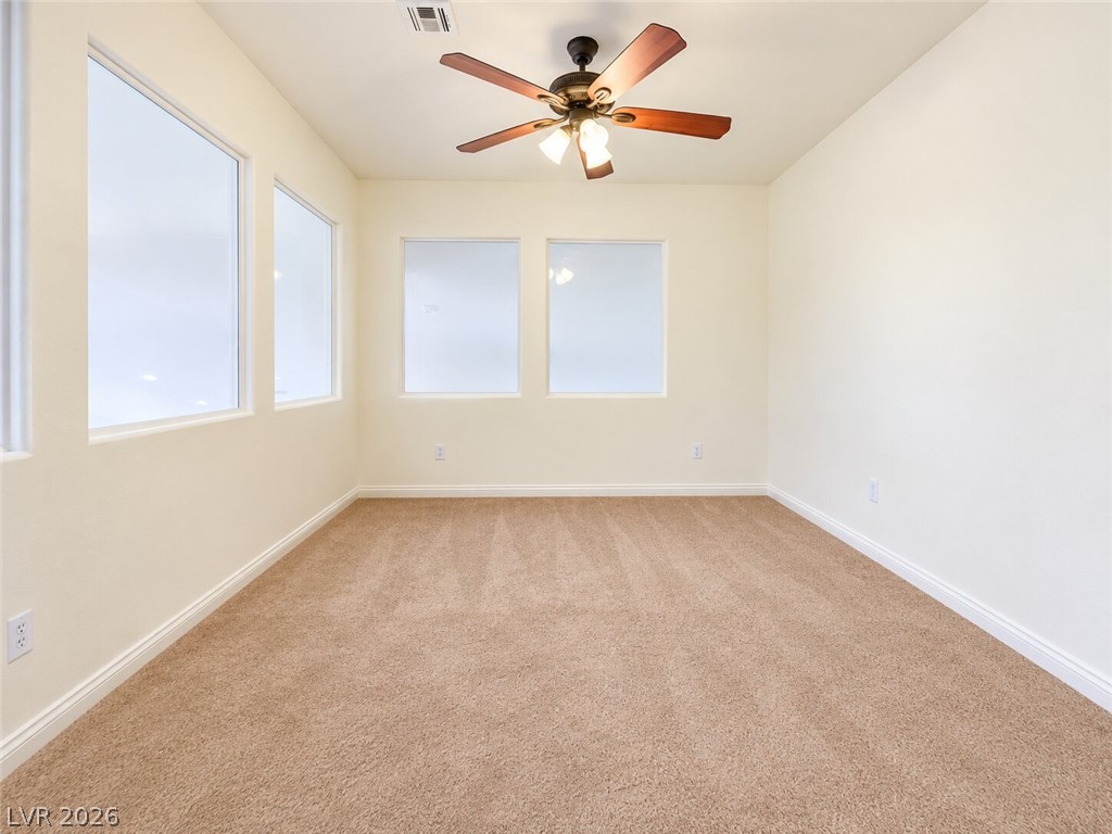 669 Doubleshot Lane Property Photo 18