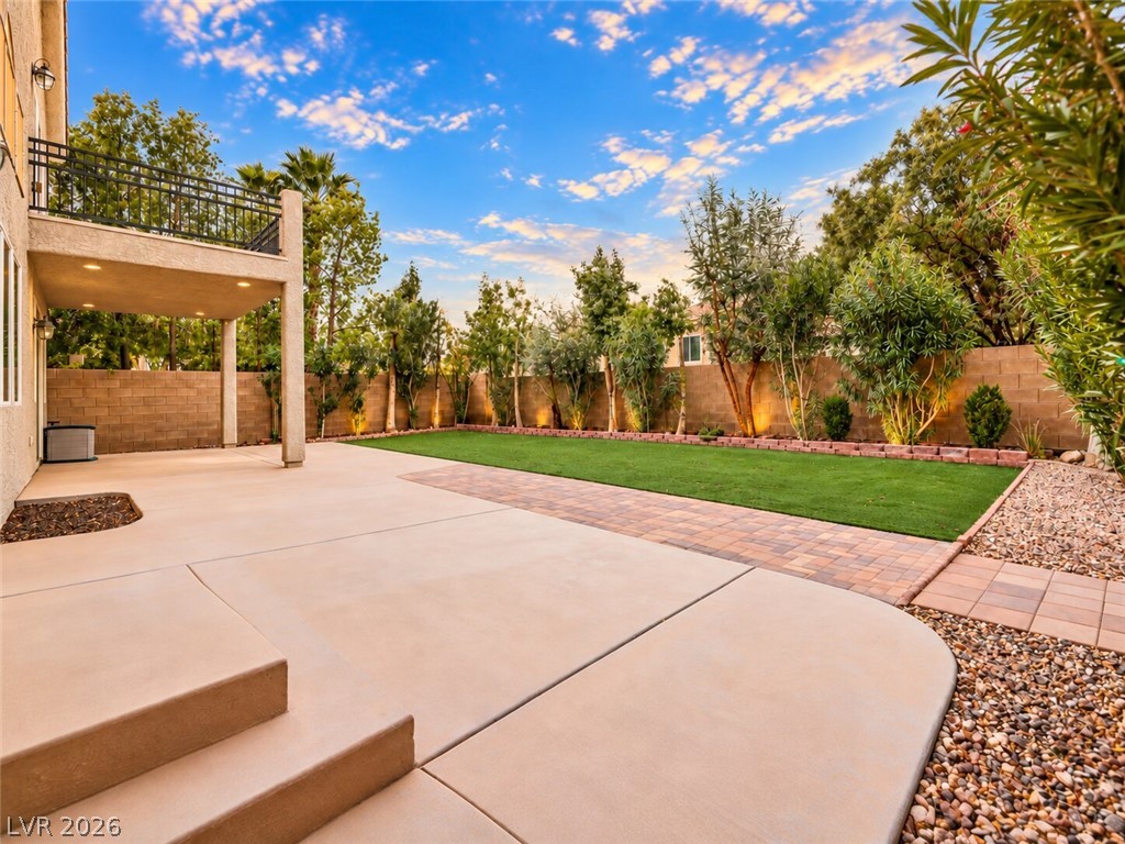 669 Doubleshot Lane Property Photo 24