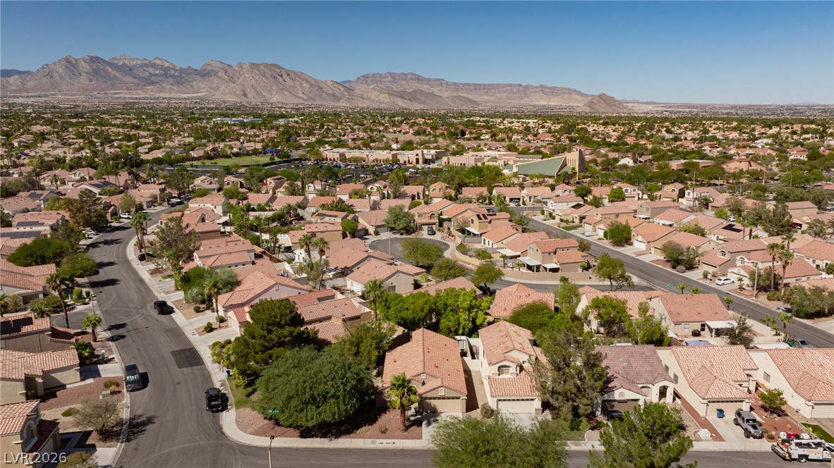 1705 Eagle Feather Street Property Photo 40