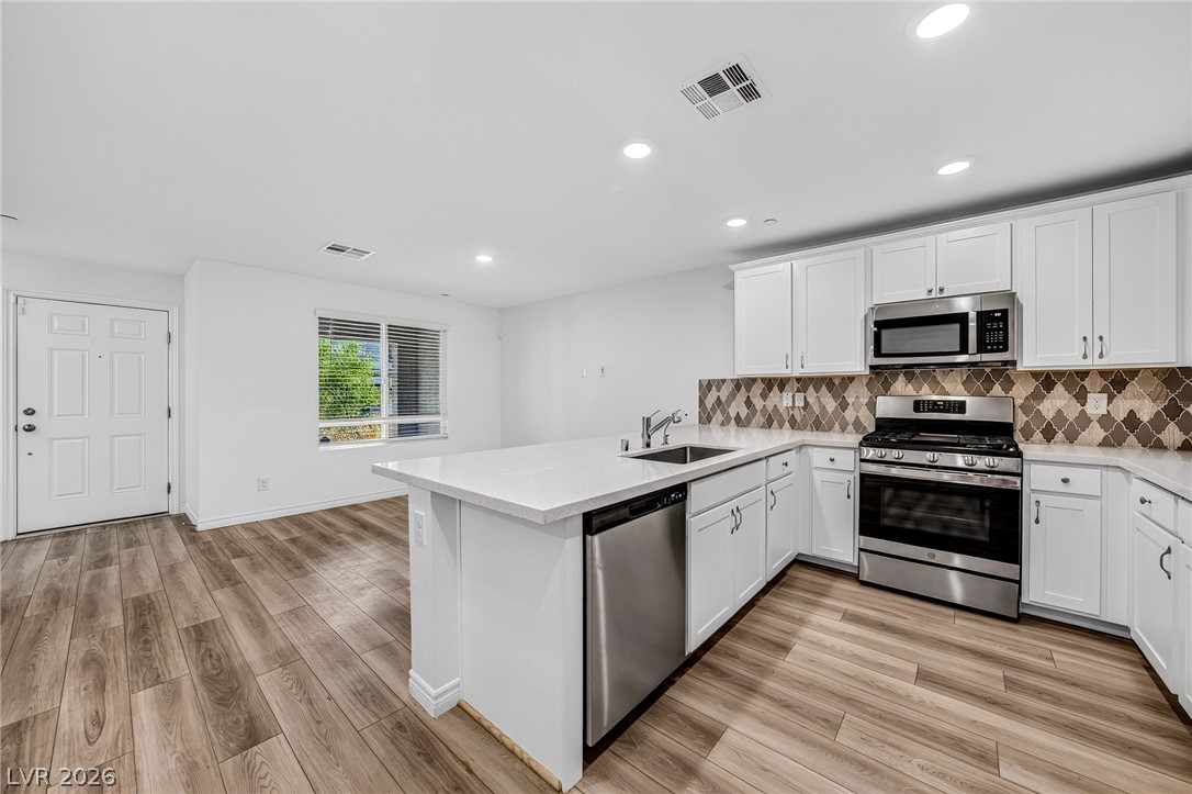 10773 Briset Court Property Photo 10