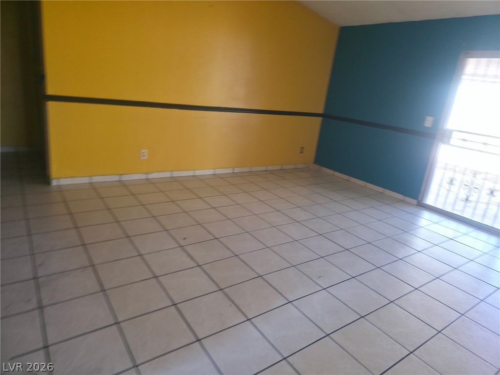 1684 Gateway Avenue Property Photo 7