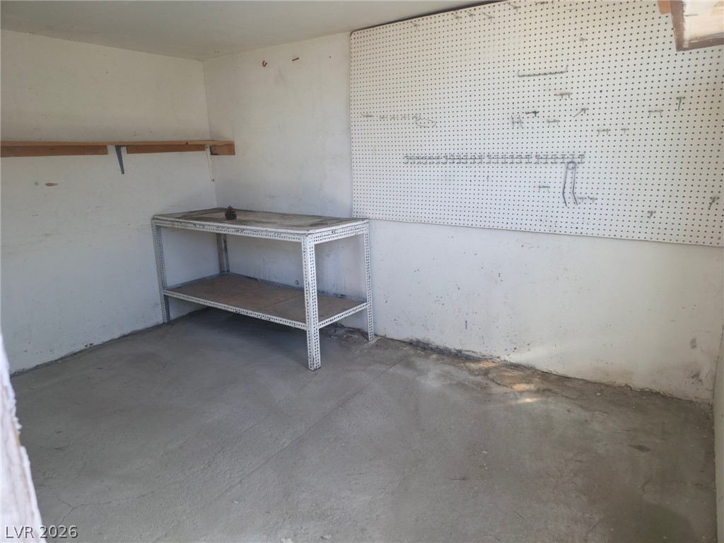 1684 Gateway Avenue Property Photo 8