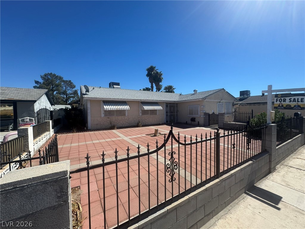1684 Gateway Avenue Property Photo 9