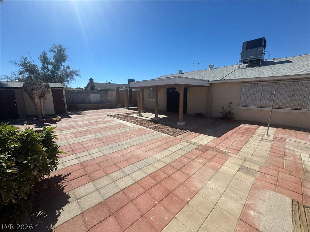 1684 Gateway Avenue Property Photo 11