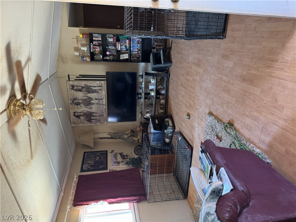 707 Cottonwood Street Property Photo 4