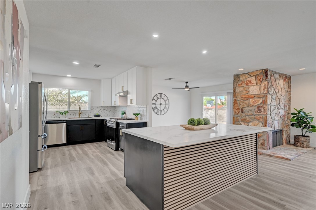 4468 El Pito Lane Property Photo 4