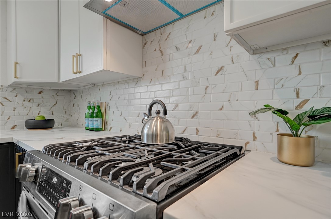 4468 El Pito Lane Property Photo 12