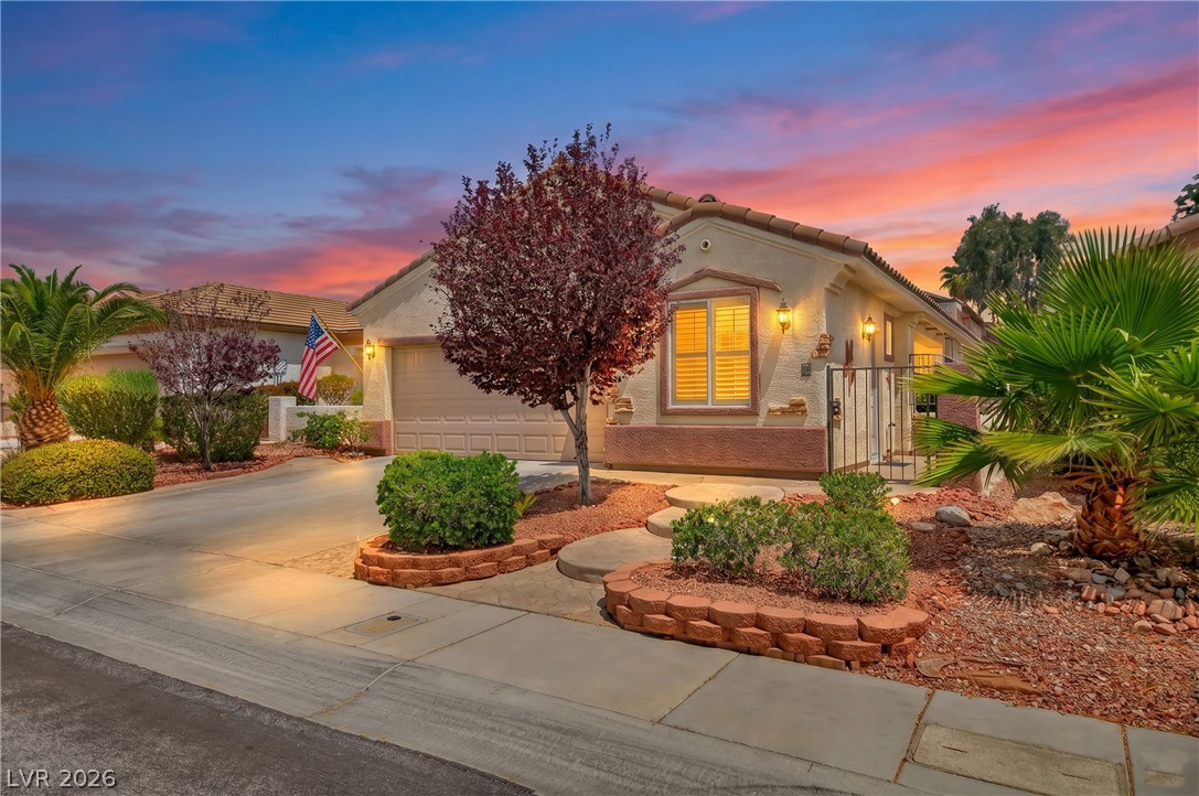 2328 Fossil Canyon Drive Property Photo 15
