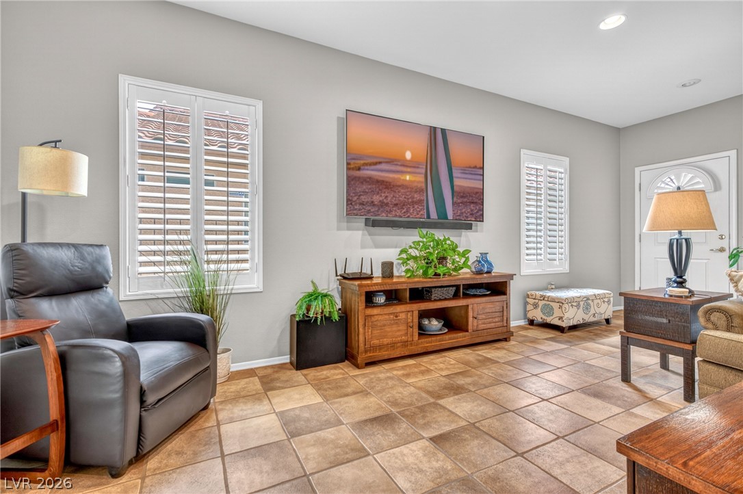 2328 Fossil Canyon Drive Property Photo 26