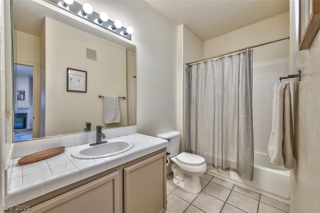 1050 East Cactus Avenue 1081 Property Photo 10