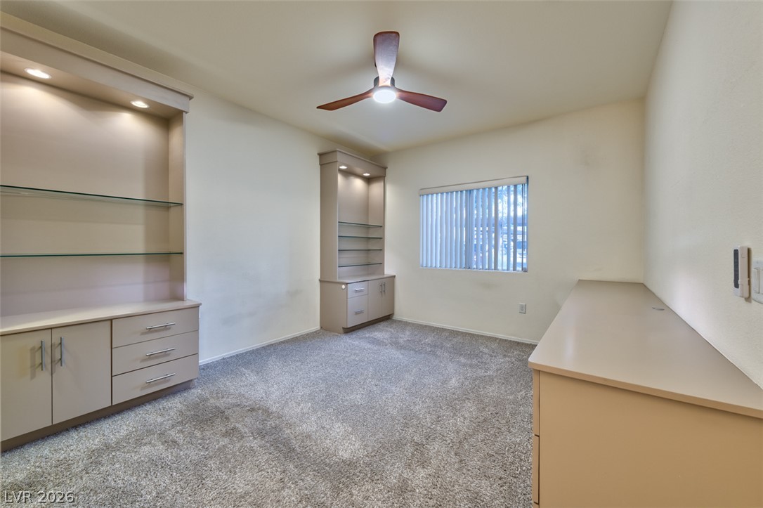 1050 East Cactus Avenue 1081 Property Photo 12