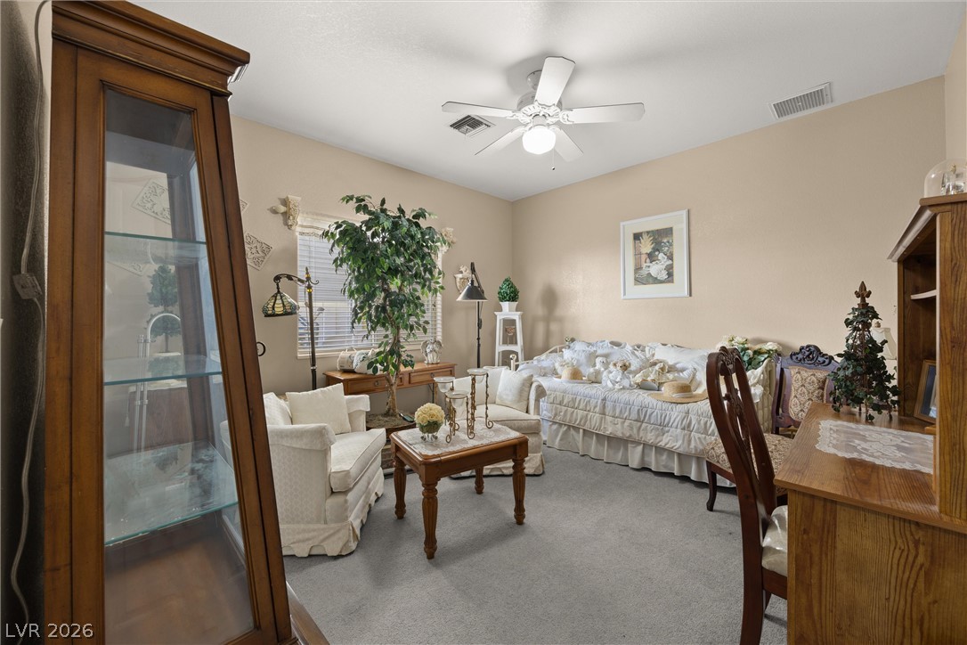211 West Highland Drive Property Photo 30